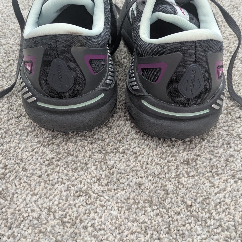 Brooks Adrenaline Gts 23 Women's Athletic Sneakers Shoes Tennis Shoes Size 6.5 - Picture 2 of 7